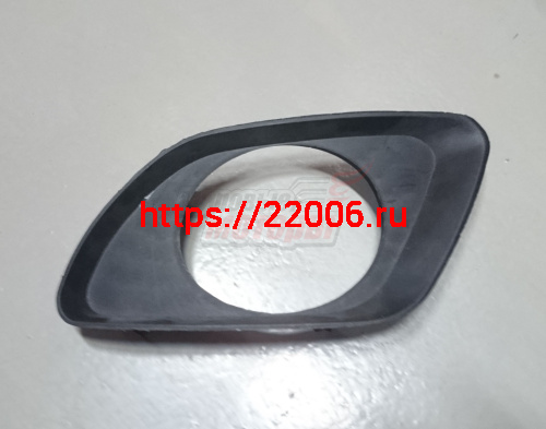 Рамка противотуманной фары правая EMGRAND HB (1068003046)